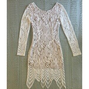 Love Culture Lace Dress M Nude Lined Floral Sheer Sleeve Bodycon Romantic Boho